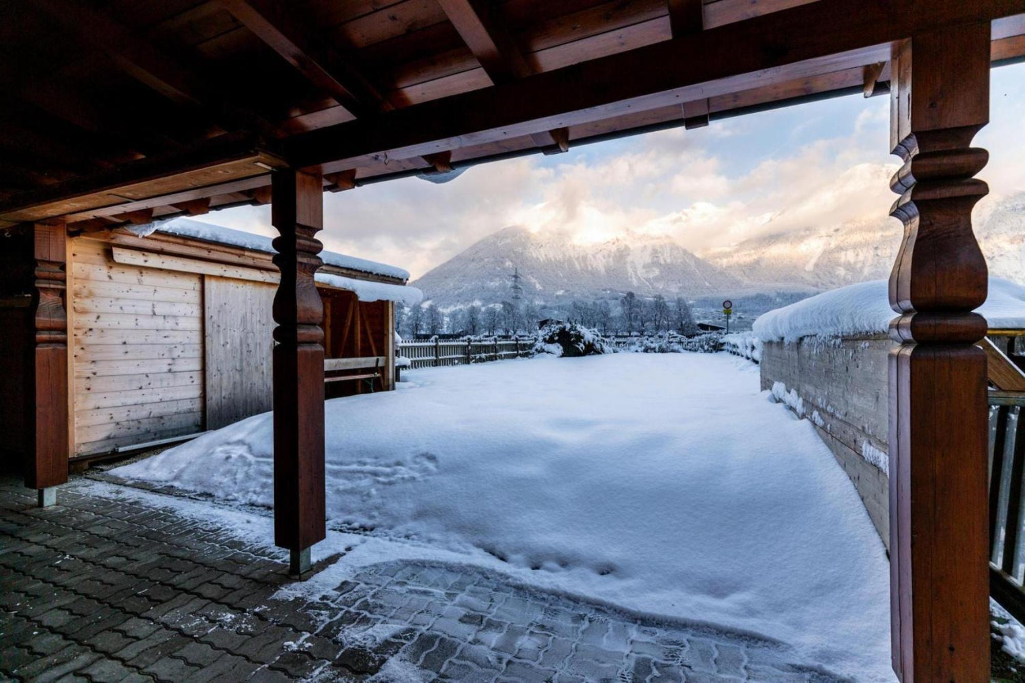 Holiday Home, シュトラス・イム・ツィラータール エクステリア 写真